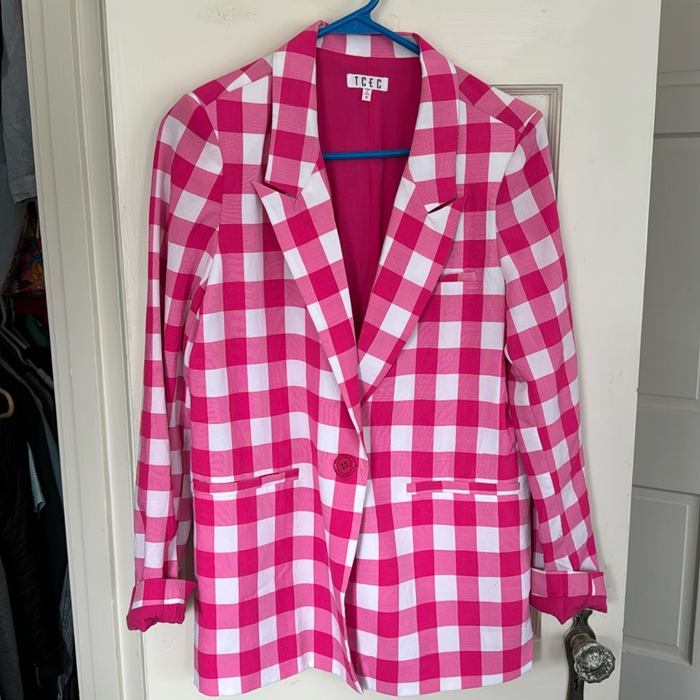 Pink checkered blazer